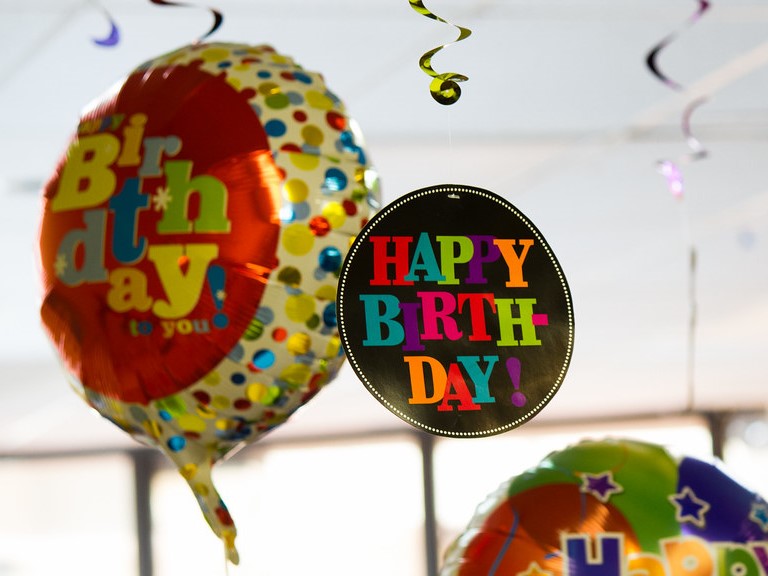 Happy Birthday Balloons and Tag